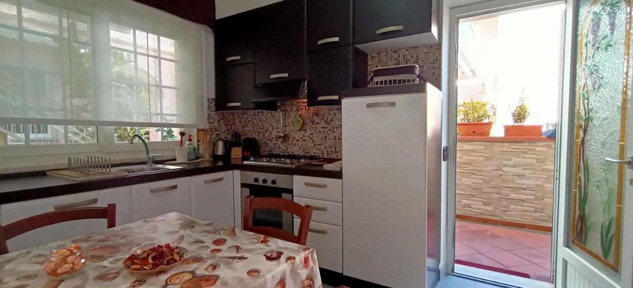 Lovely House Near The Beach توري ديل لاغو بوتشيني المظهر الخارجي الصورة